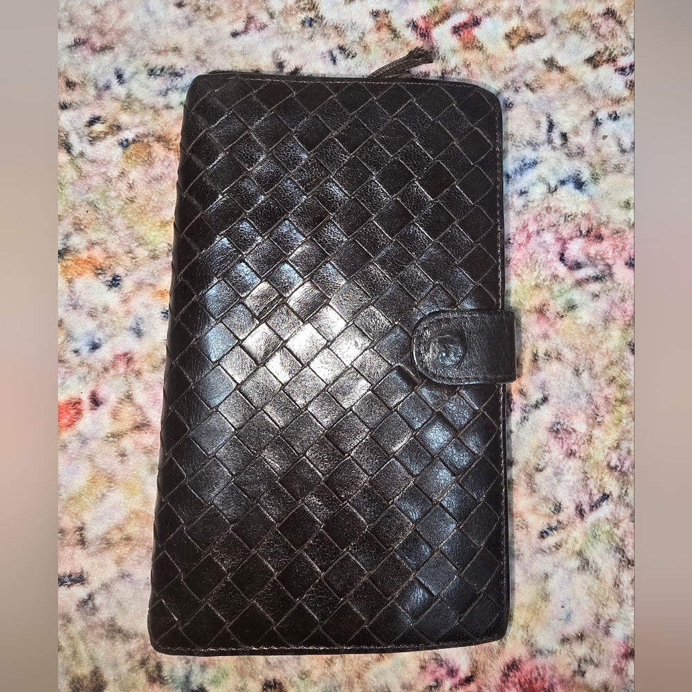 Bottega Veneta Nappa Intrecciato Dark Brown Leather Zip Around Wallet